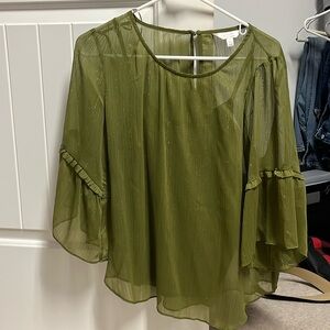 Women’s sheer dressy top